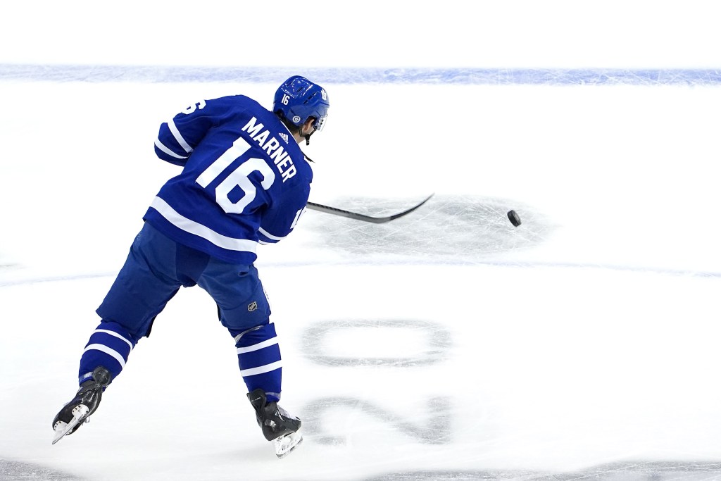 Mitch-Marner-Toronto-Maple-Leafs-Pass-1024x683 Top 10 plays from 2019-2020: Mitch Marner Mitch Marner NHL Toronto Maple Leafs 